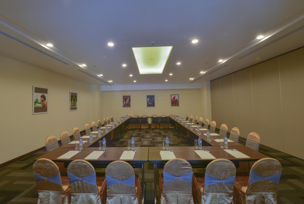 לאו קאי Aristo International Hotel מראה חיצוני תמונה